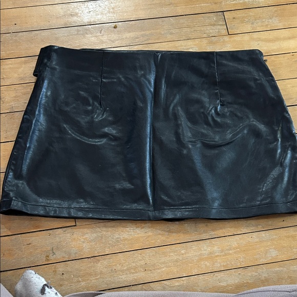 EUC Faux Black Leather Mini Skirt - Picture 3 of 4